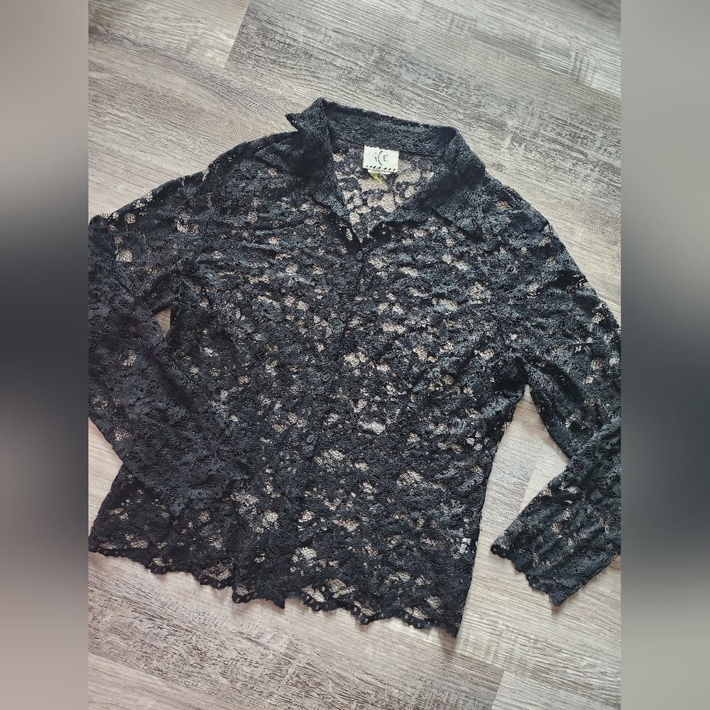 Vintage Ice Black Floral Lace Button Up Blouse 21" Ptp Scalloped Edge